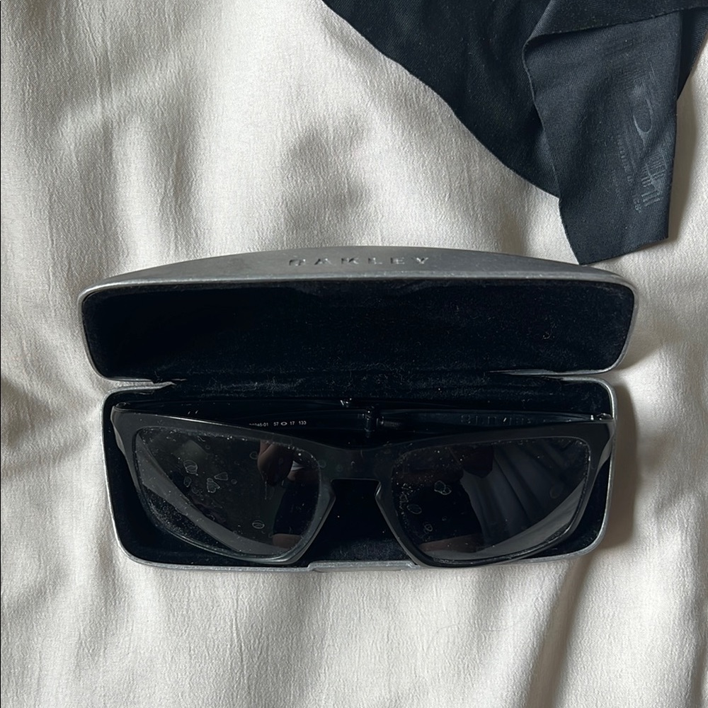 Oakley Sliver F Foldable OO9246 - 57 mm